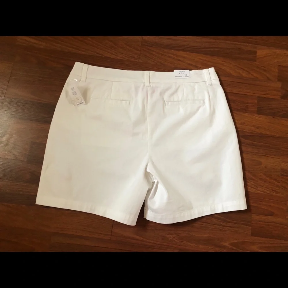 Crown & Ivy Caroline 7” Inseam Shorts Classic Fit Comfort White Size 16 New - Picture 4 of 12